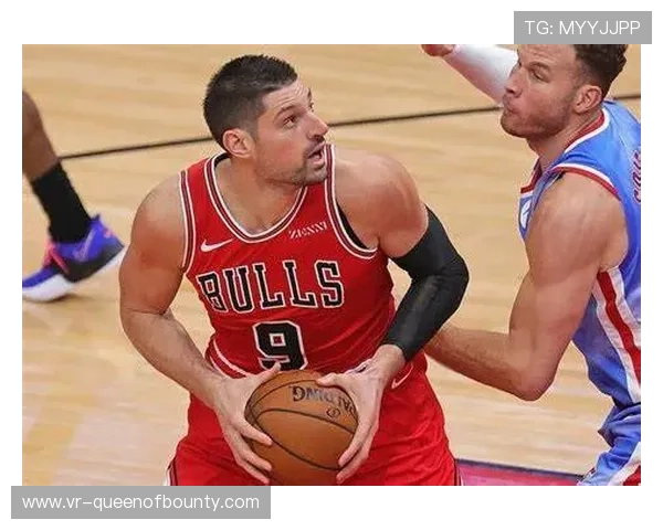 “公牛篮网攻防较量，科比怀特回归助推球队锋线”